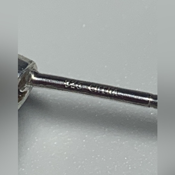 Silpada Vintage Rare HTF Sterling Silver CZ Channel Set Hoop Post Earrings - Picture 14 of 16